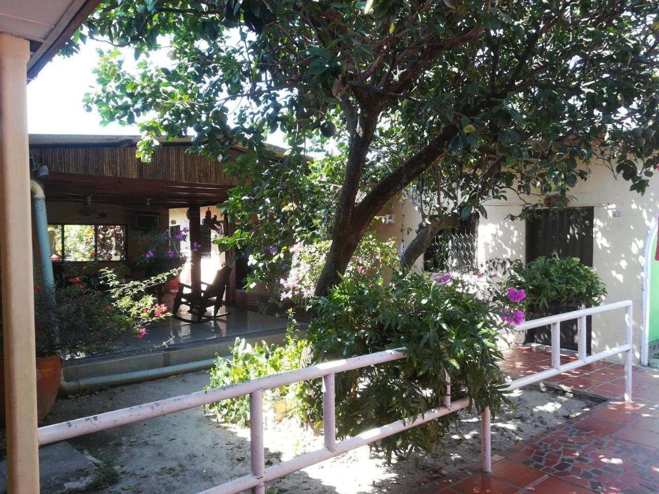 Hotel Sol Y Mar Curumani Exterior photo